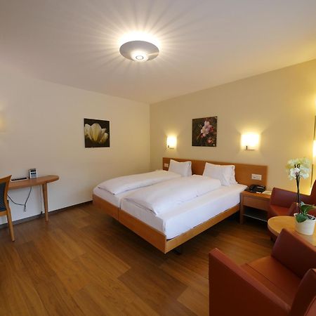 Hotel Restaurant Eichberg Seengen Pokoj fotografie